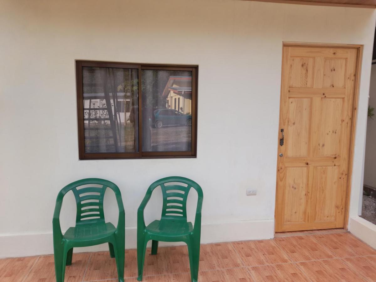 Cabinas Playa Agujas Appartement Quebrada Ganado Buitenkant foto